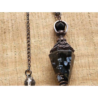 Pendule type "Orgonite" en Obsidienne flocon de Neige