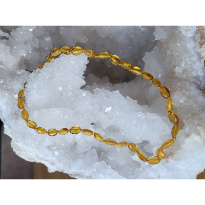 Collier d'ambre bébé couleur miel