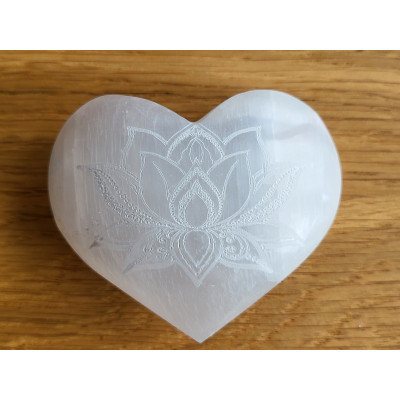 Coeur sélénite fleur de Lotus