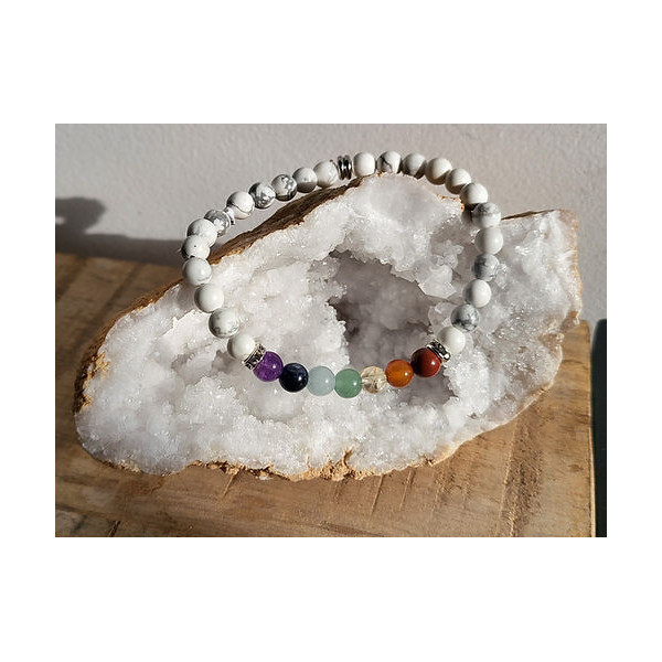Bracelet 7 Chakras et Howlite